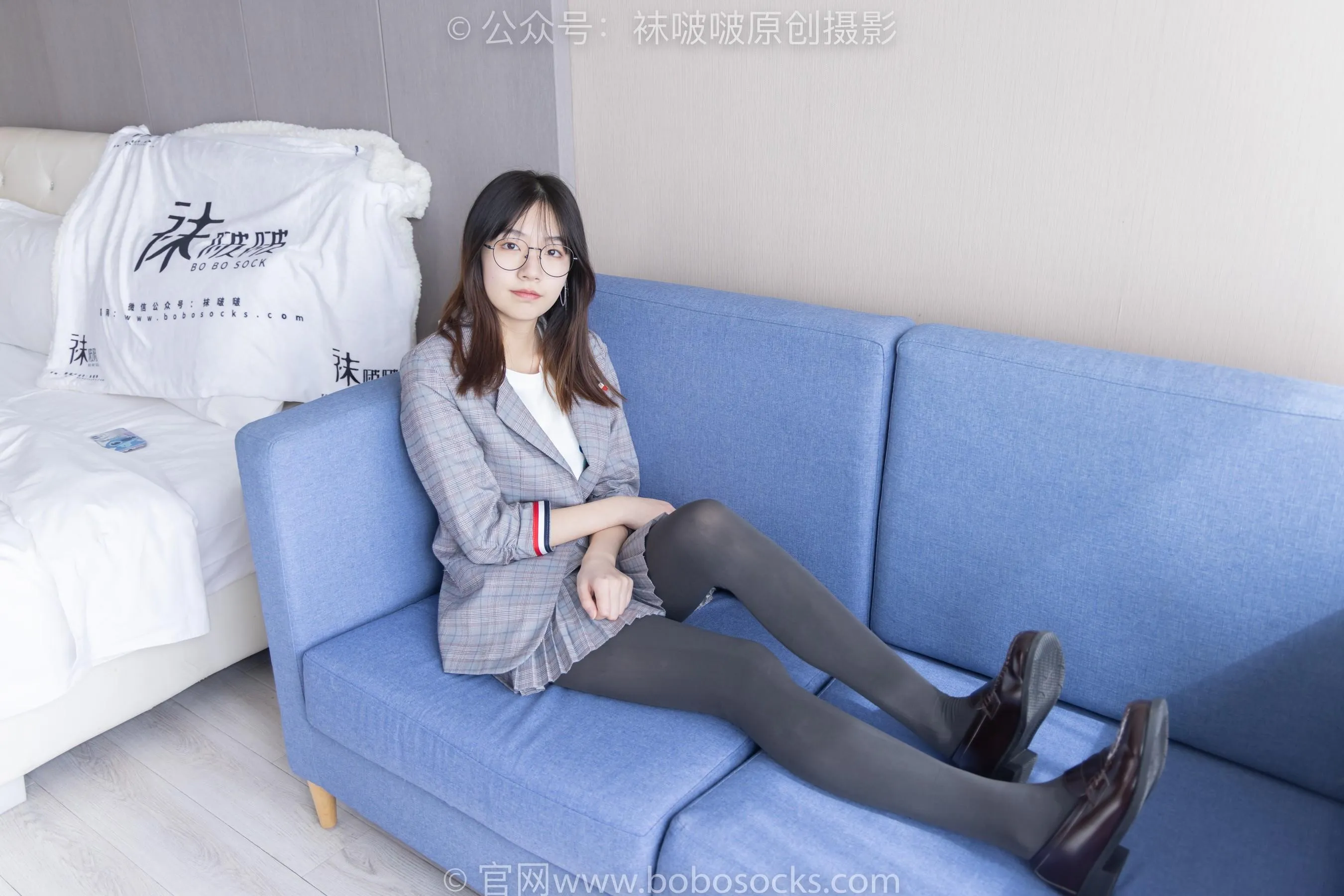 [BoBoSocks袜啵啵]NO.210 小甜豆-皮鞋、厚灰丝、ol装 [87P]插图9